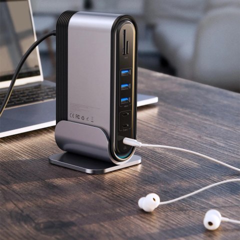 HUB Baseus CAHUB-DG0G 3x USB 3.2 Gen 1 / 2x USB-A / 2x USB-C / czytnik kart SD, micro SD / AUX / 3x HDMI / RJ45 PD 100W (wtyczki HUB Baseus CAHUB-DG0G 3x USB 3.2 Gen 1 / 2x USB-A / 2x USB-C / czytnik kart SD, micro SD / AUX / 3x HDMI / RJ45 PD 100W (wtyczki