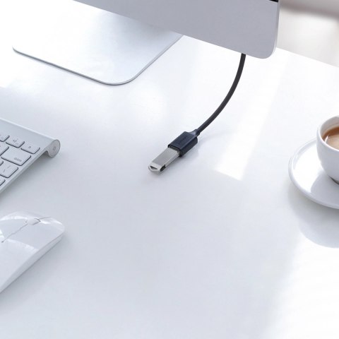 Ugreen kabel przedłużacz USB (męski) - USB (żeński) 2.0 480Mb/s 3m czarny (US103) Ugreen kabel przedłużacz USB (męski) - USB (żeński) 2.0 480Mb/s 3m czarny (US103)