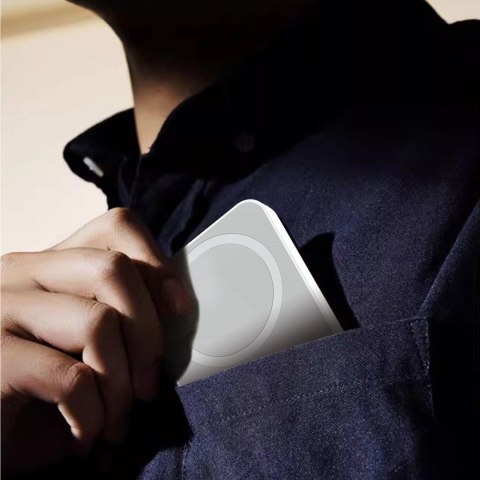 Powerbank Dudao K26 10000mAh 20W USB-A / USB-C / MagSafe - biały Powerbank Dudao K26 10000mAh 20W USB-A / USB-C / MagSafe - biały