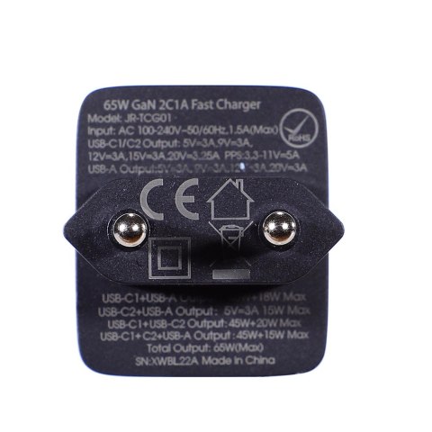 Joyroom szybka ładowarka GaN 65W USB-A, 2x USB-C czarna + kabel USB-C - USB-C 100W 1.2m (TCG01) Joyroom szybka ładowarka GaN 65W USB-A, 2x USB-C czarna + kabel USB-C - USB-C 100W 1.2m (TCG01)
