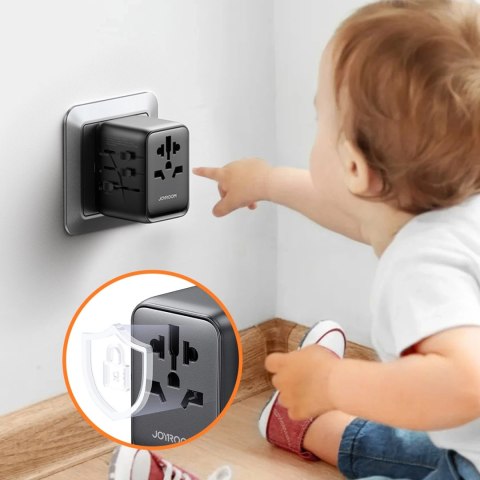 Adapter podróżny Joyroom JR-TCW01 uniwersalny 17W EU / US / UK / JP / AU / CN - czarny Adapter podróżny Joyroom JR-TCW01 uniwersalny 17W EU / US / UK / JP / AU / CN - czarny