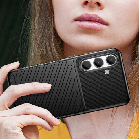 Pancerne etui Thunder Case na Samsung Galaxy S24 - czarny Pancerne etui Thunder Case na Samsung Galaxy S24 - czarny