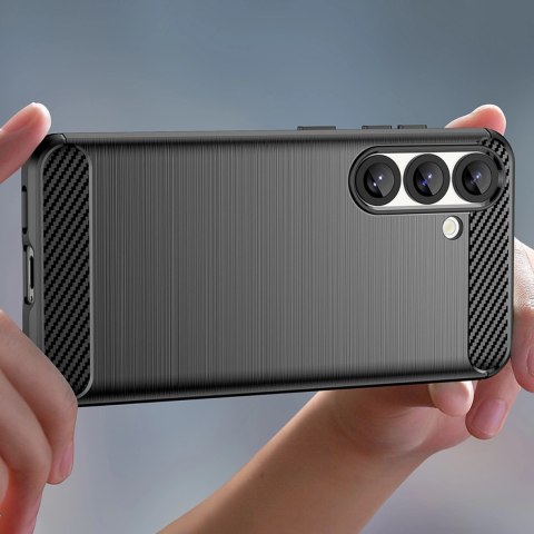 Etui silikonowe Carbon Case na iPhone 16e - czarne Etui silikonowe Carbon Case na iPhone 16e - czarne