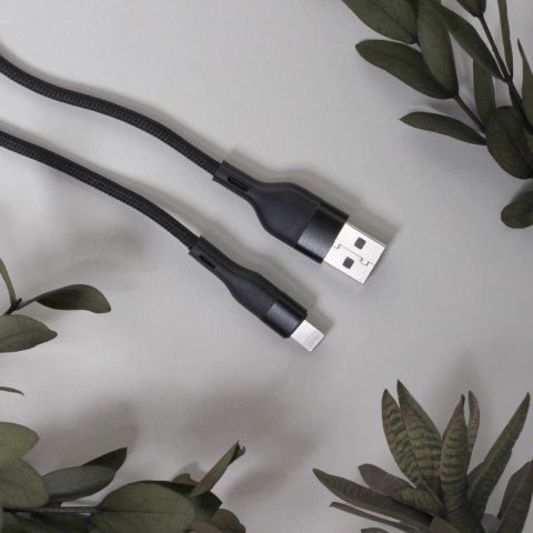 Maxlife kabel MXUC-07 USB - Lightning 1,0 m 2,4A czarny nylonowy Maxlife kabel MXUC-07 USB - Lightning 1,0 m 2,4A czarny nylonowy