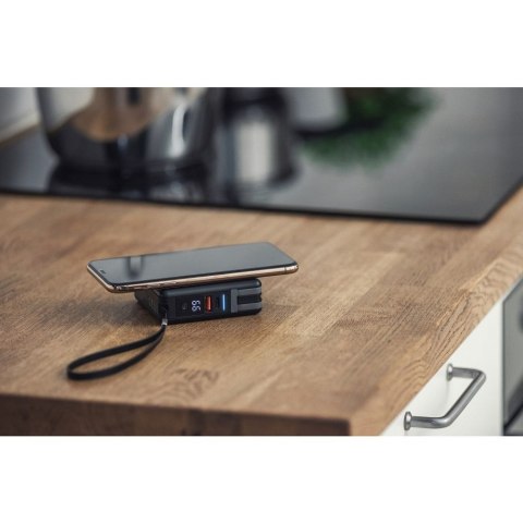 Wielofunkcyjna ładowarka Forcell F-Energy 5w1 USB A + USB C PD 20W + kabel USB C / Lightning + power bank 10000 mAh + ładowanie Wielofunkcyjna ładowarka Forcell F-Energy 5w1 USB A + USB C PD 20W + kabel USB C / Lightning + power bank 10000 mAh + ładowanie