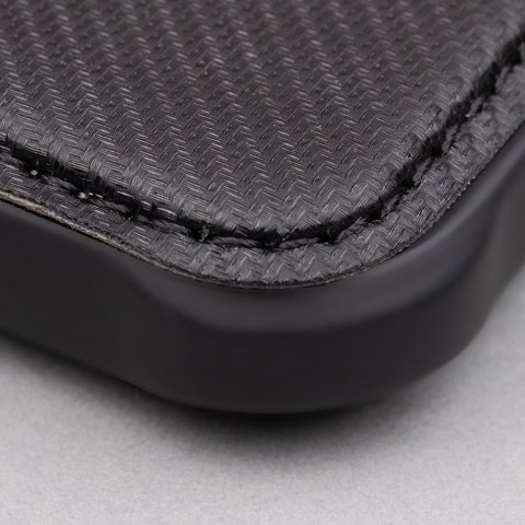 Etui Smart Carbon do iPhone 15 Pro 6,1" czarne Etui Smart Carbon do iPhone 15 Pro 6,1" czarne