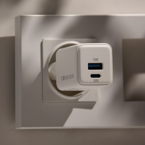 Forever ładowarka sieciowa GaN PD QC TC-08-20AC 1x USB-C 1x USB 20W biała Forever ładowarka sieciowa GaN PD QC TC-08-20AC 1x USB-C 1x USB 20W biała