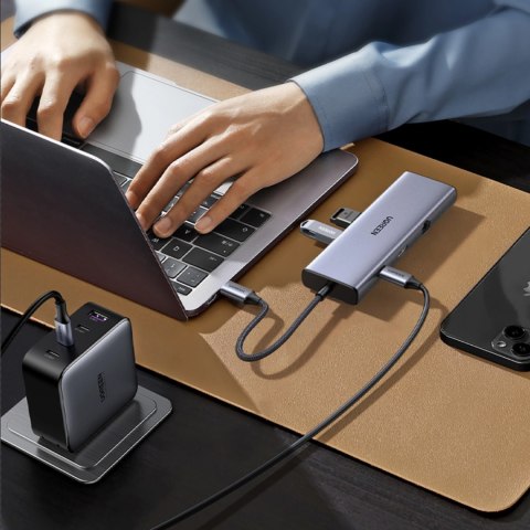 Adapter Ugreen CM498 15600 USB-C - 3x USB-A 3.0 / HDMI / VGA / RJ45 / czytnik kart SD / TF / USB-C PD - szary Adapter Ugreen CM498 15600 USB-C - 3x USB-A 3.0 / HDMI / VGA / RJ45 / czytnik kart SD / TF / USB-C PD - szary