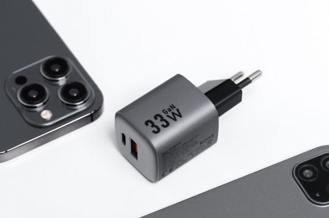 Ładowarka sieciowa do telefonu Forcell F-Energy GaN USB C + USB A QC4.0 PD 3A 33W VT-31 szara Ładowarka sieciowa do telefonu Forcell F-Energy GaN USB C + USB A QC4.0 PD 3A 33W VT-31 szara