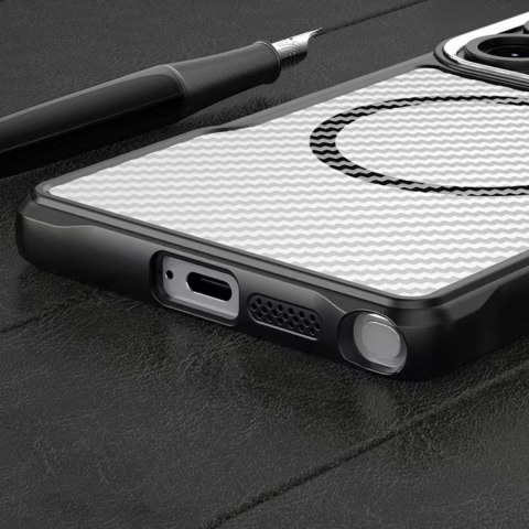Nakładka Defender Carbon Mag do Samsung Galaxy S25 Ultra czarna Nakładka Defender Carbon Mag do Samsung Galaxy S25 Ultra czarna