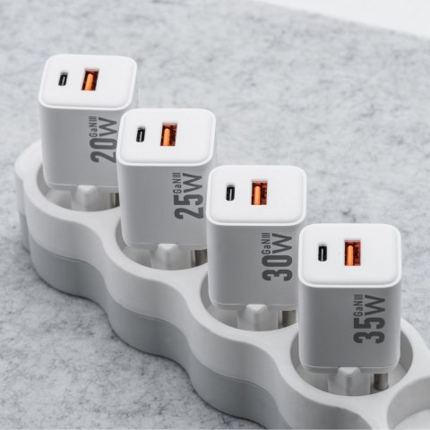 Ładowarka sieciowa do telefonu Forcell F-Energy Mini GaN III USB C + USB A QC4.0 PD 25W VT-25B biała #1 Ładowarka sieciowa do telefonu Forcell F-Energy Mini GaN III USB C + USB A QC4.0 PD 25W VT-25B biała #1