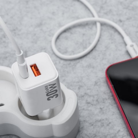 Ładowarka sieciowa do telefonu Forcell F-Energy Mini GaN III USB C + USB A QC4.0 PD 30W VT-35 biała #1 Ładowarka sieciowa do telefonu Forcell F-Energy Mini GaN III USB C + USB A QC4.0 PD 30W VT-35 biała #1