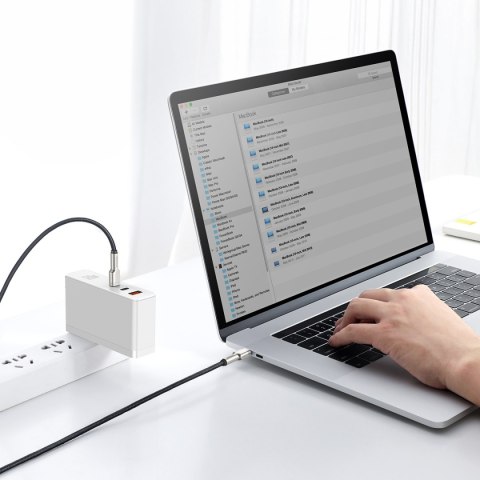 Baseus kabel Cafule Metal PD USB-C - USB-C 2,0 m czarny 100W Baseus kabel Cafule Metal PD USB-C - USB-C 2,0 m czarny 100W