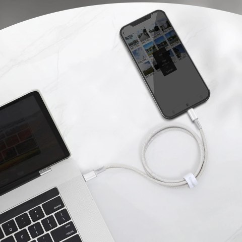 Kabel Baseus CATLGD-02 Lightning - USB-C PD 20W 480Mb/s 1m - biały Kabel Baseus CATLGD-02 Lightning - USB-C PD 20W 480Mb/s 1m - biały