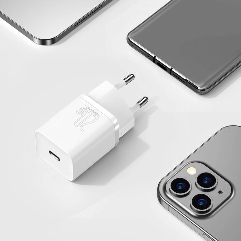 Baseus Super Si 1C szybka ładowarka USB Typ C 20W Power Delivery + kabel USB Typ C - Lightning 1m biały (TZCCSUP-B02) Baseus Super Si 1C szybka ładowarka USB Typ C 20W Power Delivery + kabel USB Typ C - Lightning 1m biały (TZCCSUP-B02)