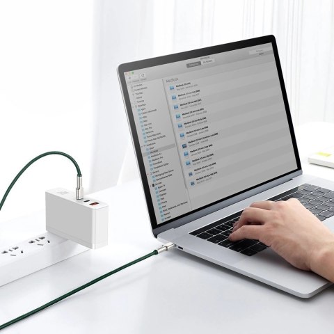 Kabel Baseus Cafule Series Metal Data USB-C / USB-C PD QC SCP 100W 5A 2 m - zielony Kabel Baseus Cafule Series Metal Data USB-C / USB-C PD QC SCP 100W 5A 2 m - zielony