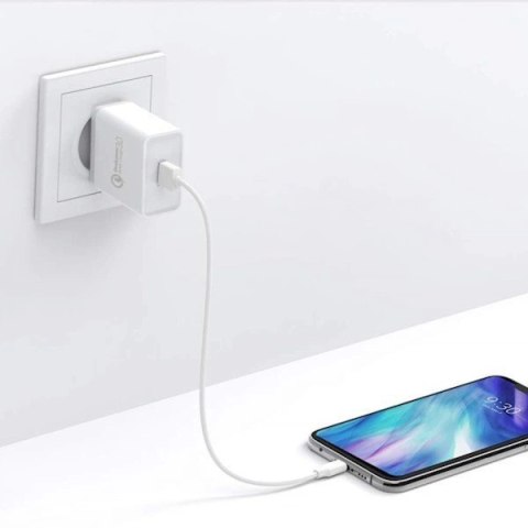 Ugreen CD122 szybka ładowarka sieciowa Quick Charge 3.0 18W 3A USB biały (10133) Ugreen CD122 szybka ładowarka sieciowa Quick Charge 3.0 18W 3A USB biały (10133)