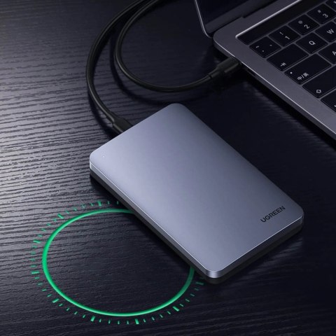 Kieszeń Ugreen CM300 70498 na dysk twardy 2,5'' SATA 3.0 6Gbps - szary + kabel USB-C - USB-A 0.5m