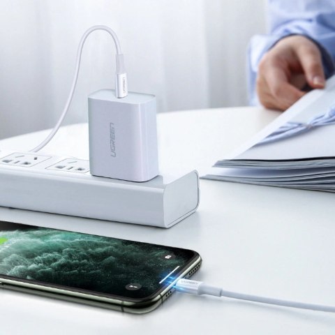 Ugreen kabel przewód MFi USB Typ C - Lightning 20W 3A 0.25 m biały (US171)