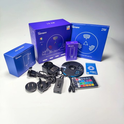 Sonoff L2-2M zestaw inteligentna wodoodporna taśma LED 2 m RGB pilot zasilacz Wi-Fi Sonoff L2-2M zestaw inteligentna wodoodporna taśma LED 2 m RGB pilot zasilacz Wi-Fi