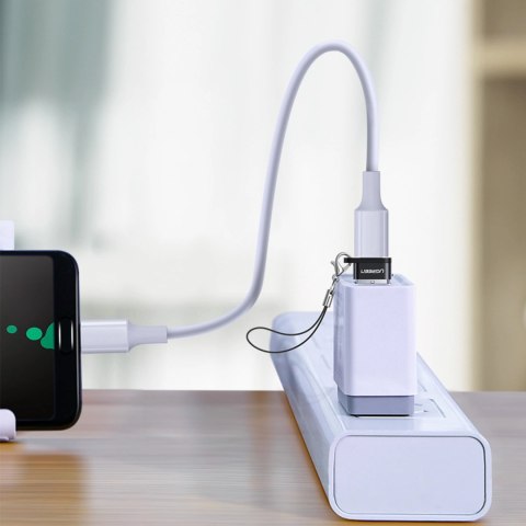 Adapter Ugreen US280 50568 USB-C 3.1 (żeński) / USB-A 2.0 (męski) - czarny Adapter Ugreen US280 50568 USB-C 3.1 (żeński) / USB-A 2.0 (męski) - czarny