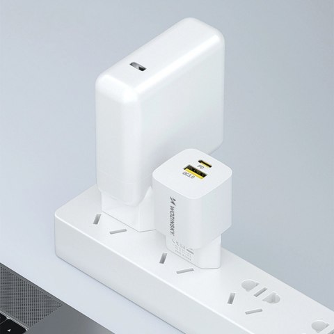 Ładowarka sieciowa Wozinsky WWCEAC GaN USB-A USB-C 33W - biała Ładowarka sieciowa Wozinsky WWCEAC GaN USB-A USB-C 33W - biała