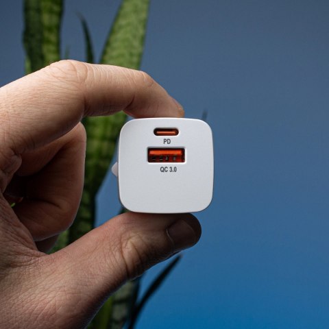 Ładowarka sieciowa Wozinsky CMWCW 20W USB-C / USB-A - biała
