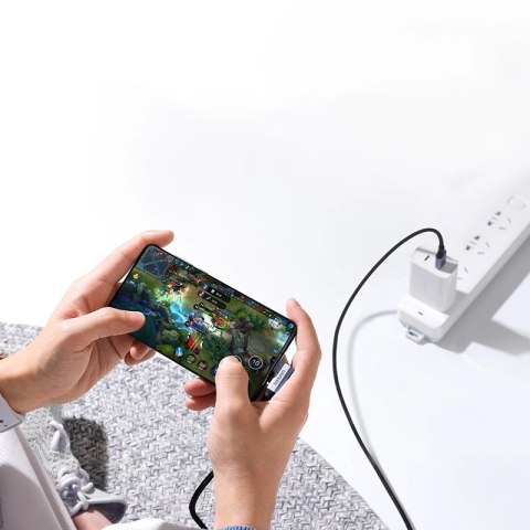 Kabel kątowy Ugreen US385 USB-A / USB-C 90º 5Gb/s 3A 1m - czarny Kabel kątowy Ugreen US385 USB-A / USB-C 90º 5Gb/s 3A 1m - czarny
