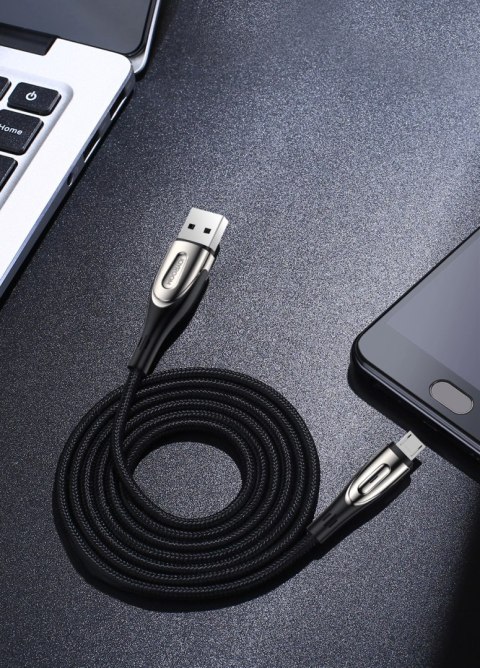Kabel Joyroom Sharp Series S-M411 USB-A / micro USB 3A 2m ze wskaźnikiem ładowania - czarny Kabel Joyroom Sharp Series S-M411 USB-A / micro USB 3A 2m ze wskaźnikiem ładowania - czarny
