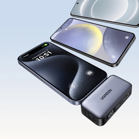 Powerbank Ugreen PB503 5000mAh z portem USB-C i zintegrowanym złączem USB-C - szary Powerbank Ugreen PB503 5000mAh z portem USB-C i zintegrowanym złączem USB-C - szary