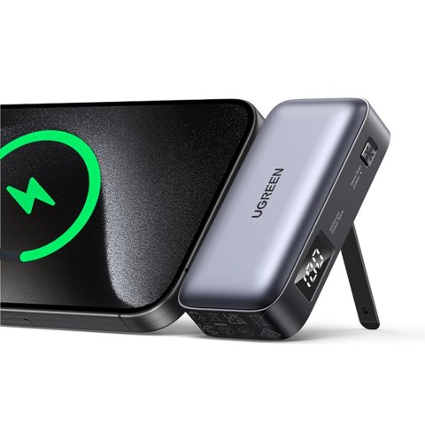Powerbank Ugreen PB503 5000mAh z portem USB-C i zintegrowanym złączem USB-C - szary Powerbank Ugreen PB503 5000mAh z portem USB-C i zintegrowanym złączem USB-C - szary