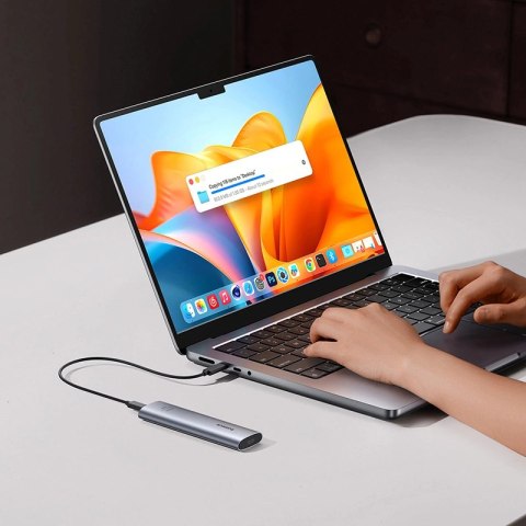 Kieszeń na dysk SSD Baseus FlyJoy M.2 NVMe 10 Gb/s - szara Kieszeń na dysk SSD Baseus FlyJoy M.2 NVMe 10 Gb/s - szara