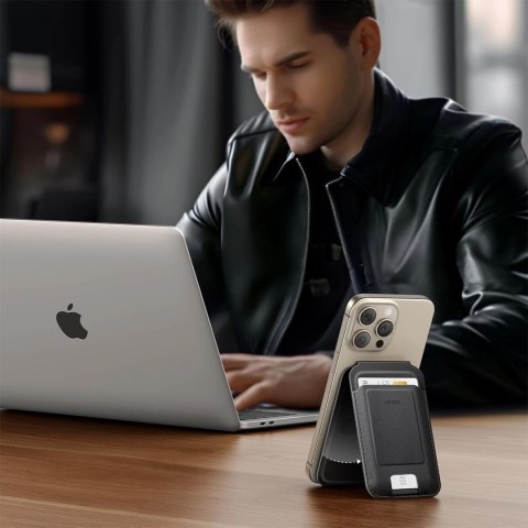 Portfel Ugreen Magnetic Wallet 45165 magnetyczny MagSafe z podstawką - czarny Portfel Ugreen Magnetic Wallet 45165 magnetyczny MagSafe z podstawką - czarny