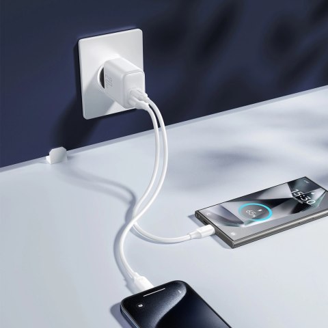 Ładowarka Joyroom JR-TCF21 sieciowa USB-C / USB-A 20W PD / QC 3.0 - biała Ładowarka Joyroom JR-TCF21 sieciowa USB-C / USB-A 20W PD / QC 3.0 - biała