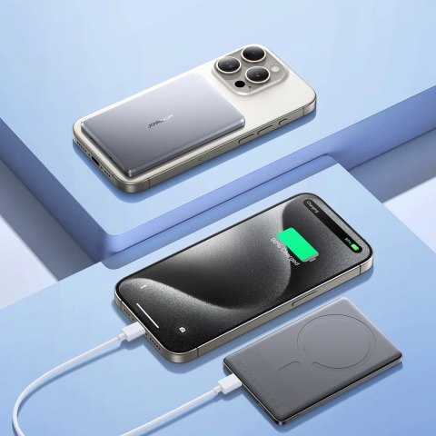 Powerbank Joyroom JR-PBM08 5000mAh 20W z ładowaniem indukcyjnym - szary Powerbank Joyroom JR-PBM08 5000mAh 20W z ładowaniem indukcyjnym - szary