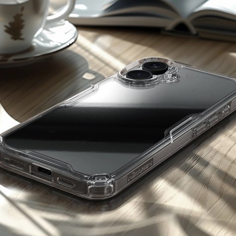 Etui Nillkin Nature Pro Case na iPhone 16 - przezroczysto-białe