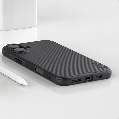 Etui Nillkin Super Frosted Shield Pro Magnetic Case na iPhone 16 - czarne