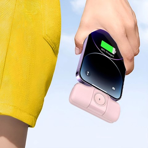 Mini powerbank Wozinsky WF16-YLS 5000mAh 15W Lightning z wbudowanym kablem USB-C i ładowarką do Apple Watch - różowy Mini powerbank Wozinsky WF16-YLS 5000mAh 15W Lightning z wbudowanym kablem USB-C i ładowarką do Apple Watch - różowy