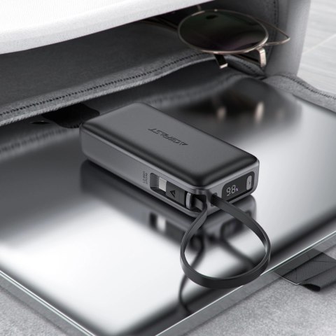 Powerbank Acefast M7-10000 PD30W z wbudowanym kablem - czarny Powerbank Acefast M7-10000 PD30W z wbudowanym kablem - czarny