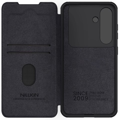 Etui Nillkin Qin Pro na Samsung Galaxy S25+ z klapką i osłoną aparatu - czarne