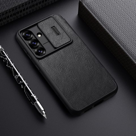 Etui Nillkin Qin Pro na Samsung Galaxy S25+ z klapką i osłoną aparatu - czarne