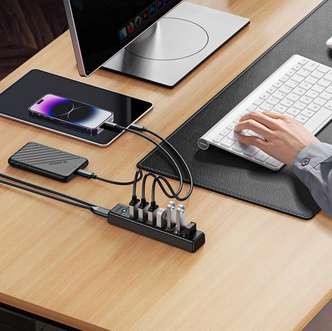 Hub Orico PW7U-U3 7x USB-A 3.0 + USB-C 5V/3A 1m - czarny Hub Orico PW7U-U3 7x USB-A 3.0 + USB-C 5V/3A 1m - czarny