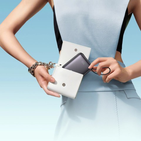 Powerbank Joyroom JR-PBF27 10000mAh 22.5W z wbudowanymi kablami USB-C i Lightning - czarny Powerbank Joyroom JR-PBF27 10000mAh 22.5W z wbudowanymi kablami USB-C i Lightning - czarny