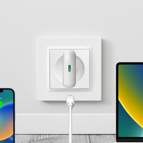 Ładowarka sieciowa GaN Puro SLIMPRO 30W USB-C - biała Ładowarka sieciowa GaN Puro SLIMPRO 30W USB-C - biała