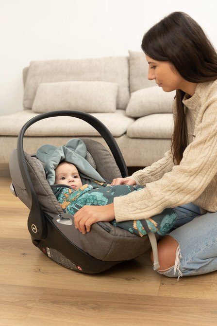 OTULACZ DO FOTELIKA VELVET SKWER BEŻOWY