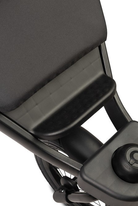 WÓZEK SPACEROWY LIMA DELUXE BLACK